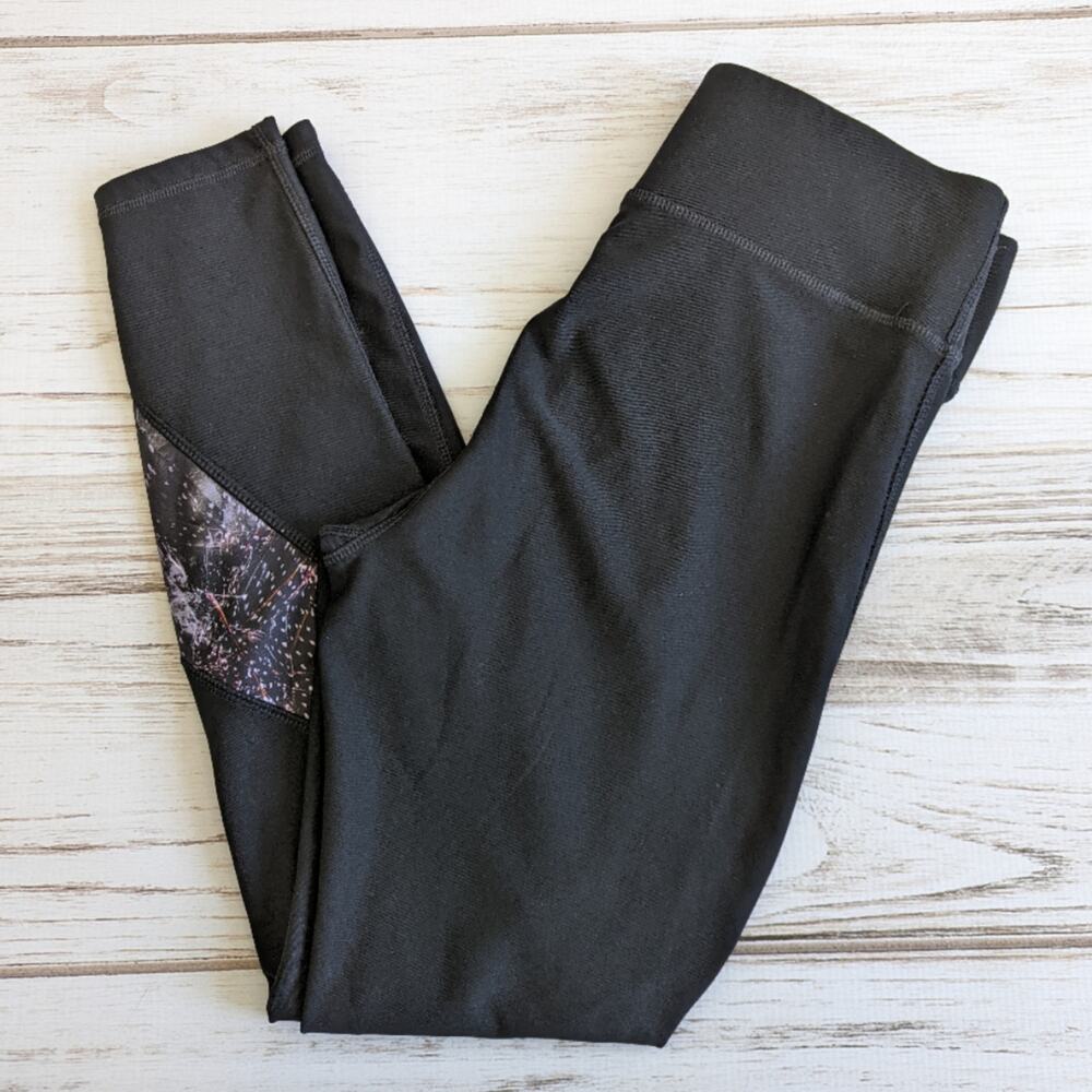 Moret Ultra Black and Purple Cropped Leggings Sz Medium